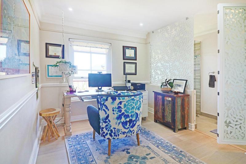 5 Bedroom Property for Sale in Ruyteplaats Western Cape